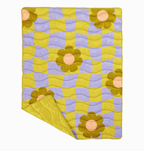 Funky Daisy Puffy Blanket