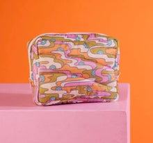Psych Flower Puffy Bag