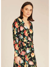 Women In Flowers Short Dress