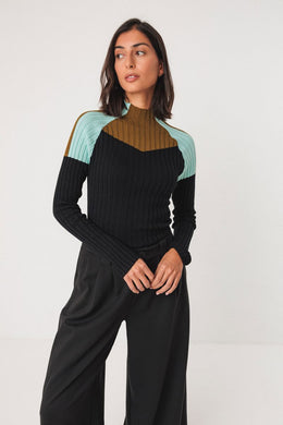 Maritza Long Sleeve Ribbed Shirt