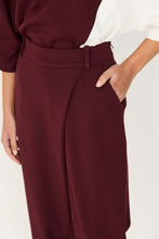 Ezama Trousers - Chocolate