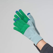 Colorblock Knit Touchscreen Gloves (Multiple Colors)