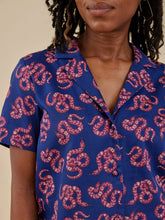 Camp Shirt in Rosy Snakes