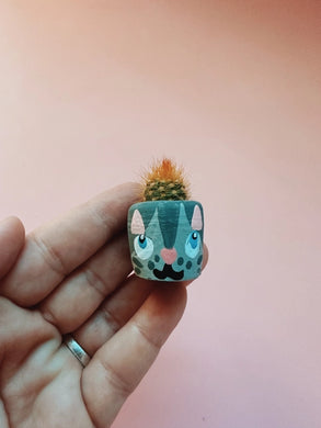 Grey Cat w/ Cactus Mini Planter