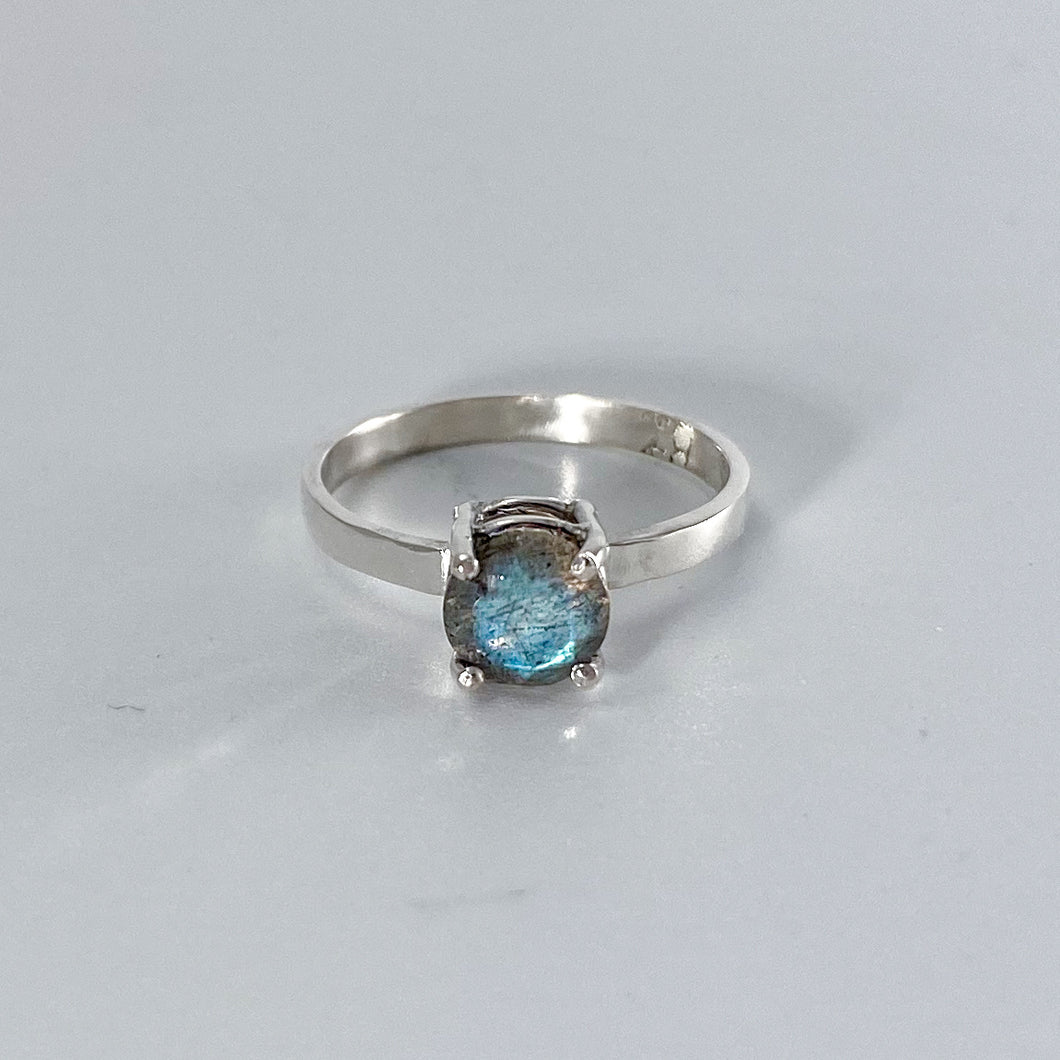 Labradorite Basket Solitaire Sterling Silver Ring (Assorted Sizes)