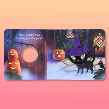 Little Witch Cat: Finger Puppet Book