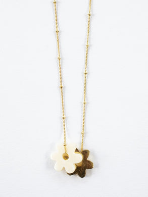 Layered Flower Necklace Gold