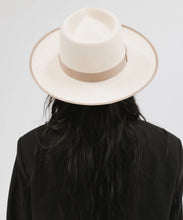 Monroe Rancher - White-Taupe (S/M 57)