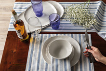 Breeze Table Runner