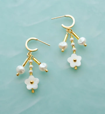 Pearl Flower Dangle Earrings