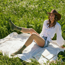 Socks That Protect Tigers (Green Tigers)