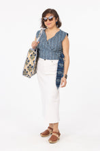 Women’s Reversible Wrap Top