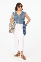 Women’s Reversible Wrap Top