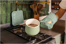 Green Terrace Silicone-Cotton Oven Mitt
