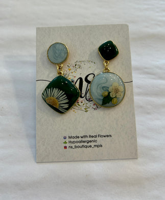 Mismatch Fleabane, Narcissus & Fern Earrings