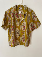 Folk Garden Button Down