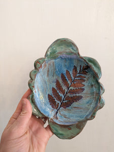 Fern Leaf Irregular Shape Trays (With Wire) by Jennica Kruse