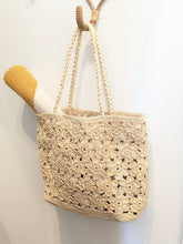 Crochet Floral Raffia Tote Bag