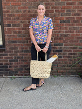 Crochet Floral Raffia Tote Bag