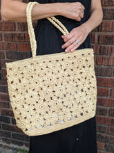 Crochet Floral Raffia Tote Bag