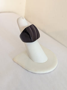 Horn & Lacquer Rings Handcrafted in Madagascar-Square Ridge