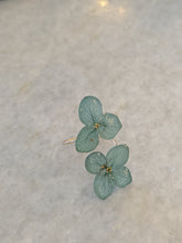 Hydrangea Ring
