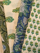 Lily & Lawn Cloth Napkin Set - Handcrafted 100% Cotton Block Print  – Set of 4