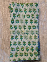 Lily & Lawn Cloth Napkin Set - Handcrafted 100% Cotton Block Print  – Set of 4