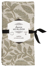 Topiary Placemats & Napkins (Multiple Colors)