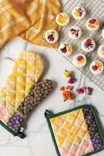 Full Bloom Jacquard Oven Mitt