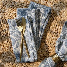 Topiary Placemats & Napkins (Multiple Colors)