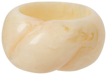 Resin Napkin Rings (Multiple Colors)
