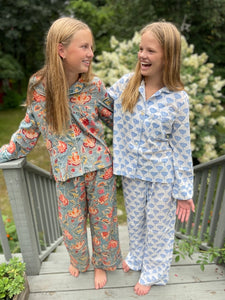 Women’s Pajama Set--Periwinkle Poppy