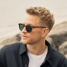 Gram - Honey Tortoise / Grey-Green Polarized Sunglasses