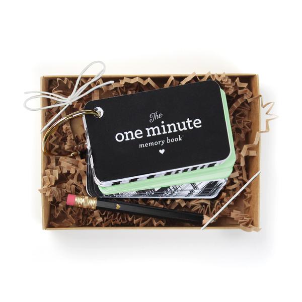 One Minute Memory Book Starter Ring-Mint