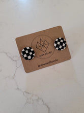 Checkered Circle Stud Earrings